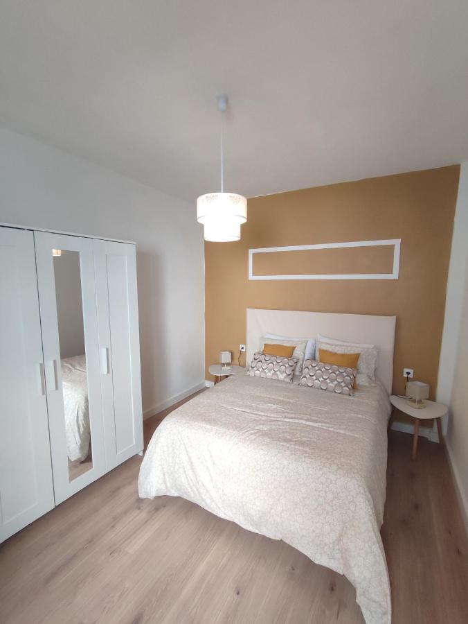 La Casona Vivienda Uso Turistico Recien Reformada En El Centro De Vilagarcia. Вильягарсия-де-Ароса Экстерьер фото